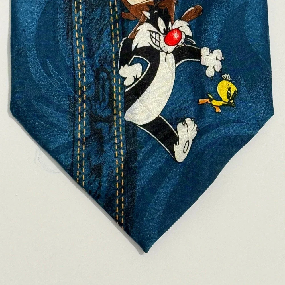 1997 Looney Tunes Denim Shirt Illusion Tie Bugs Bunny Sylvester Taz Daffy Silk
